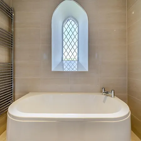 度假居 The Old Chapel 斯巴克布里奇