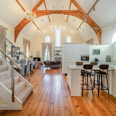 The Old Chapel Tatil Evi